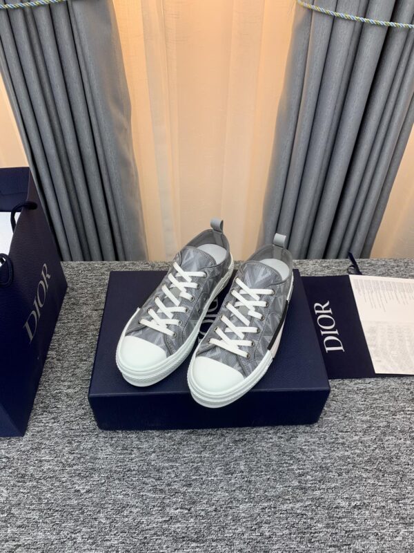 DIOR B32 LOW TOP SNEAKER GRAY CD DIAMOND CANVAS – Emlina