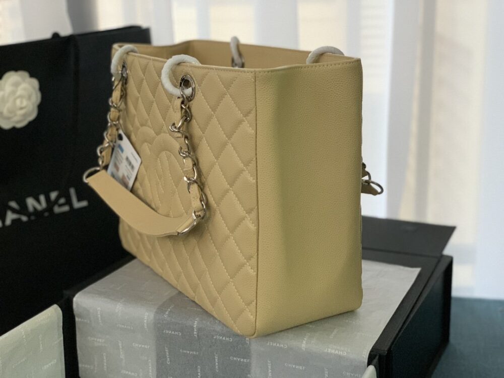 CHANEL BOLSA GRAND TOTE BEIGE 33CM - Image 6