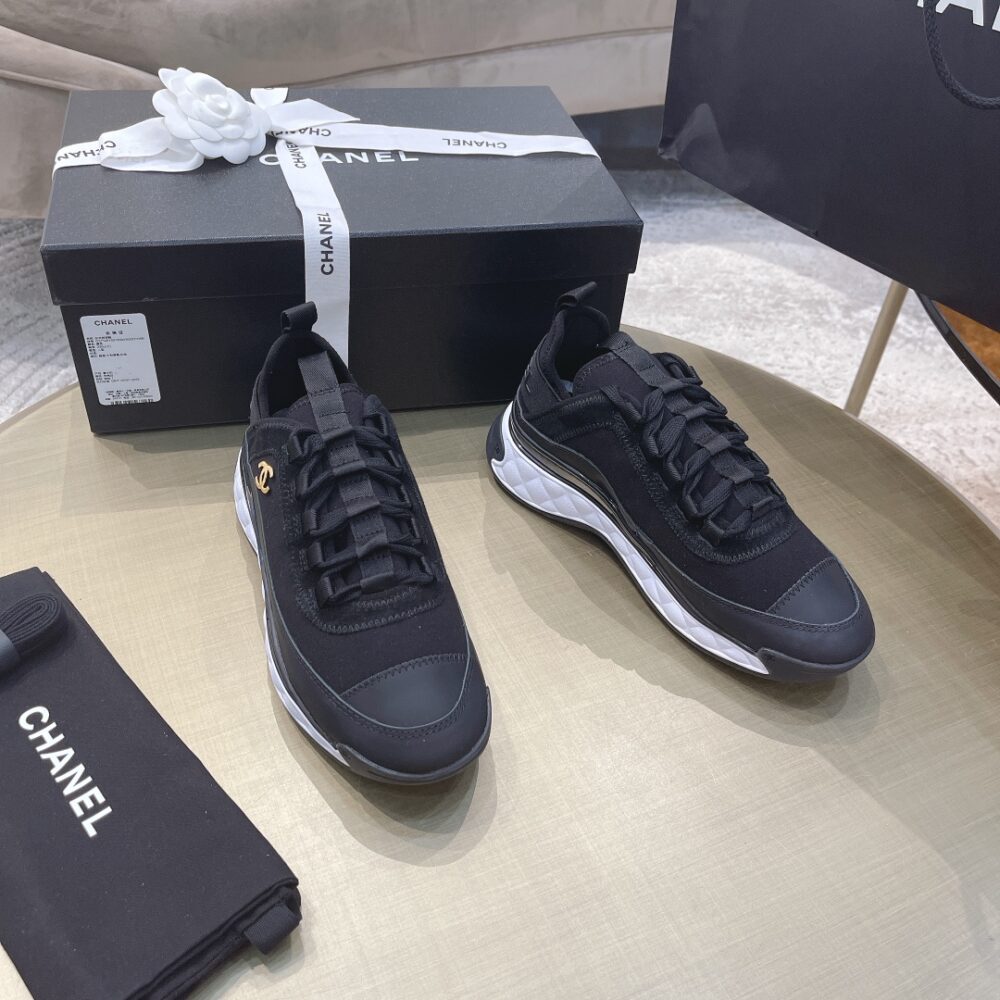 CHANEL LOGO LOW TOP TRAINER SNEAKERS BLACK G35617 - Image 4