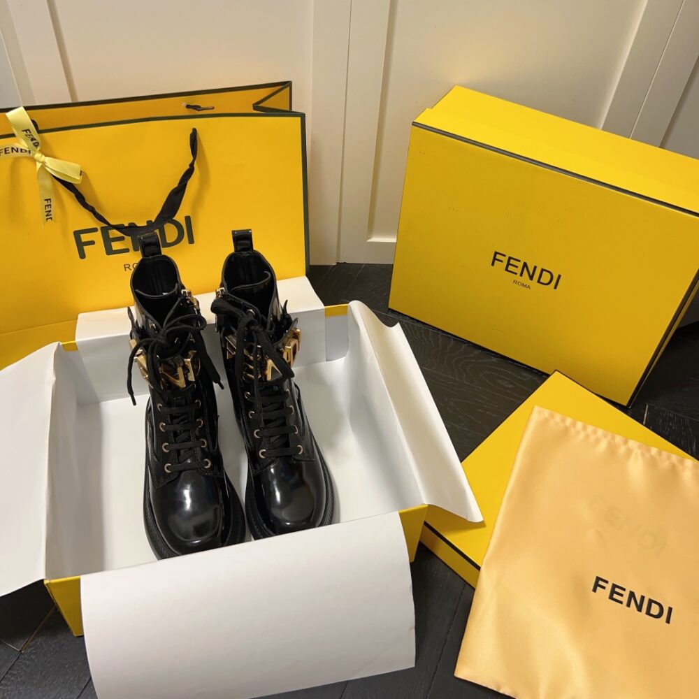 FENDI WOMEN'S BLACK LEATHER ANKLE BOOTS BLACK - Image 9