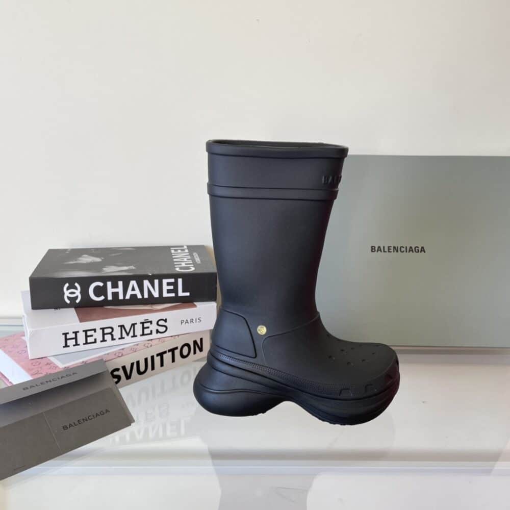 BALENCIAGA CROCS™ BOOT IN BLACK 677384W1S8E1000 - Image 3