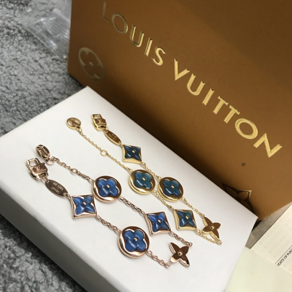 LOUIS VUITTON BLUE CHARM GOLD BRACELET - Image 4