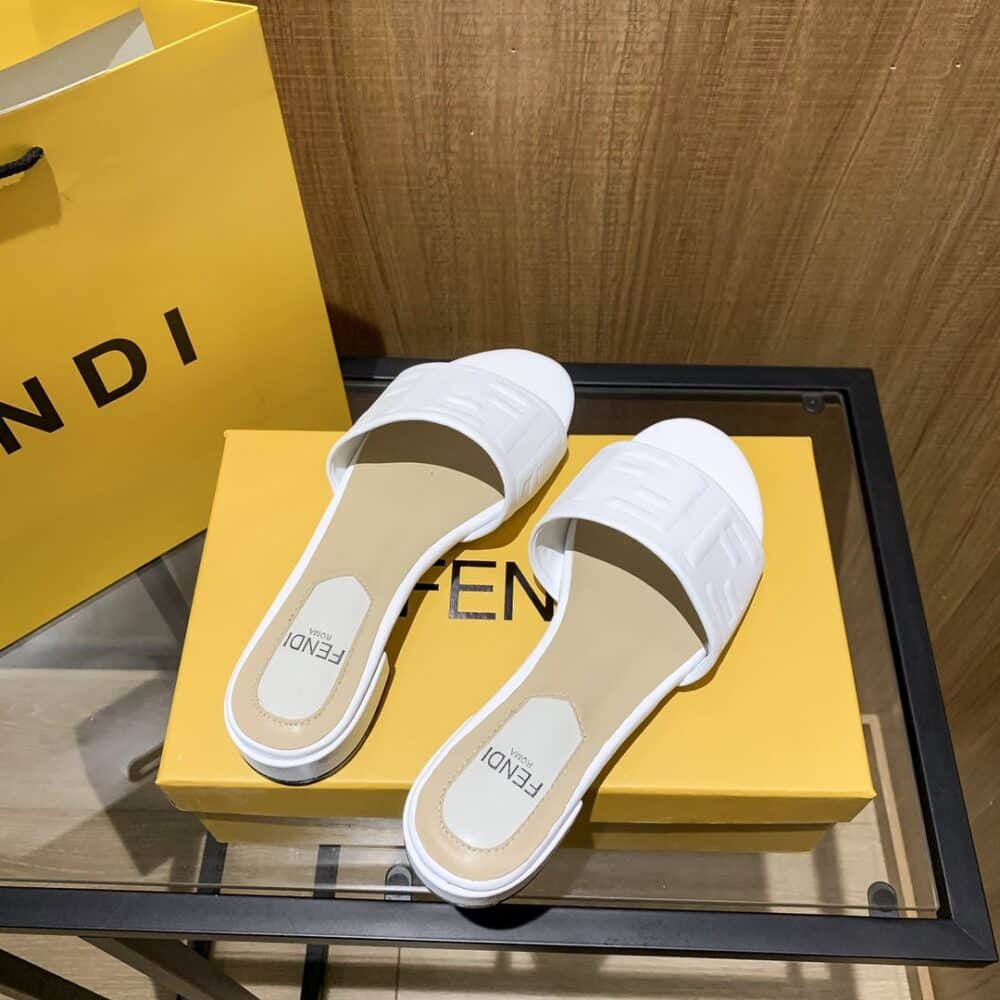 FENDI SILK COWHIDE SLIPPERS WHITE - Image 7