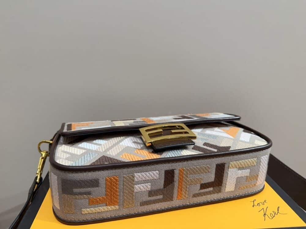 FENDI BAGUETTE MULTICOLOR CANVAS BAG WITH FF EMBROIDERY 25CM 8BR600ANH4F1MQL - Image 3