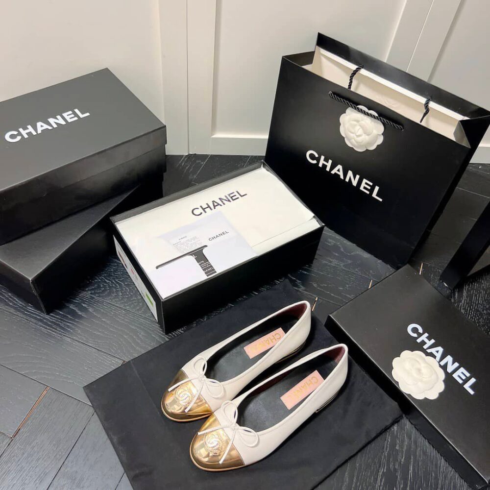 CHANEL LEATHER CAP TOE BALLET FLATS WHITE GOLD - Image 5