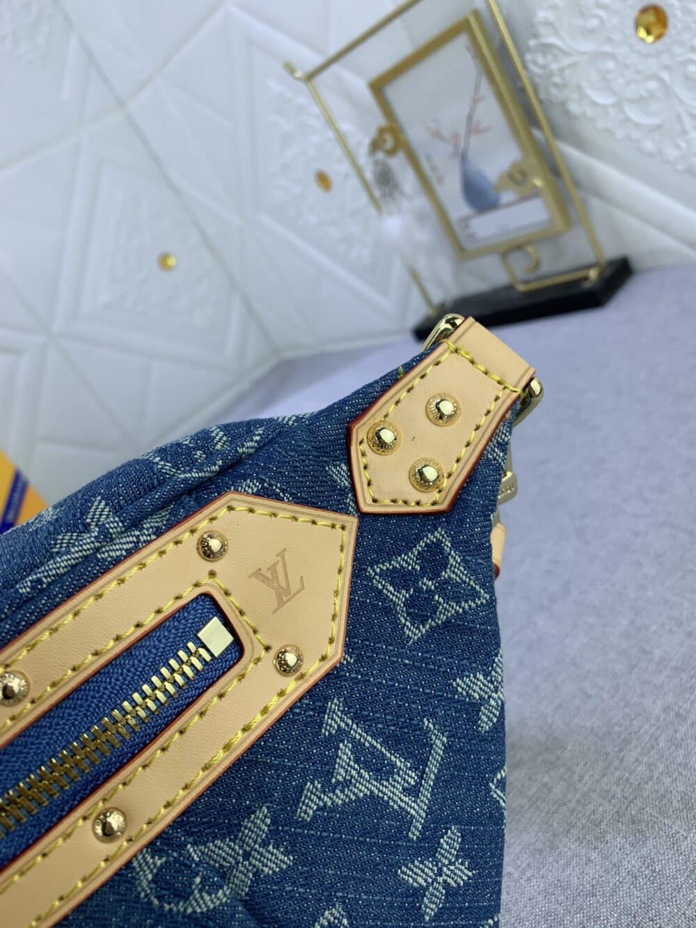 LOUIS VUITTON BUMBAG HIGH RISE DENIM BLUE 38CM M46837 - Image 5