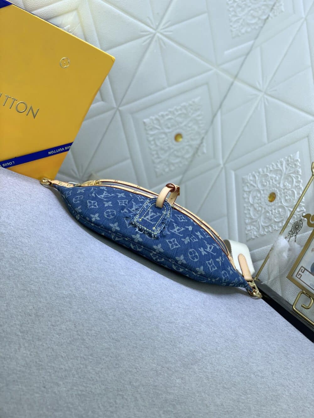 LOUIS VUITTON BUMBAG HIGH RISE DENIM BLUE 38CM M46837 - Image 7