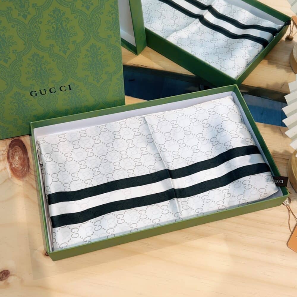 GUCCI GG NEUTRAL HOSEBIT SILK SCARF WHITE 90CM - Image 7