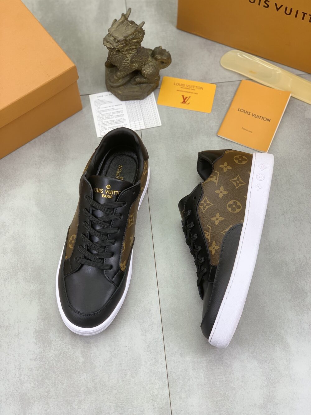 LOUIS VUITTON SNEAKER CALFSKIN MONOGRAM PATTERN IN BROWN - Image 4