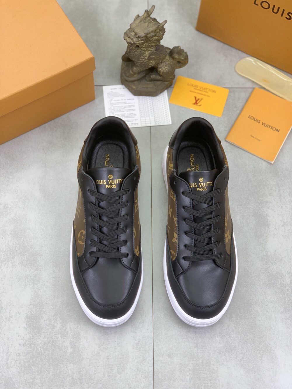 LOUIS VUITTON SNEAKER CALFSKIN MONOGRAM PATTERN IN BROWN - Image 3