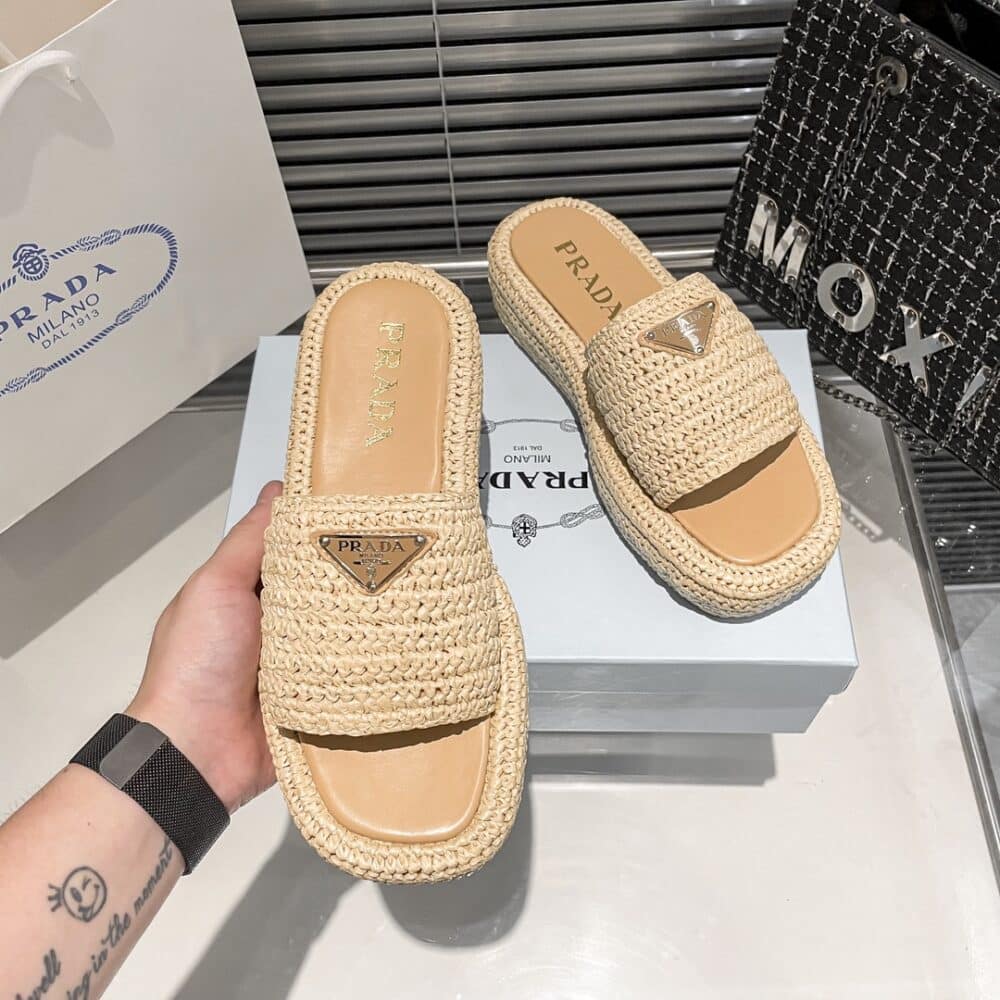 PRADA NATURAL CROCHET PLATFORM SLIDES - Image 4