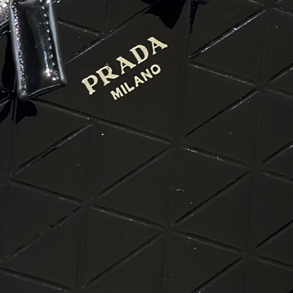 PRADA BRIQUE BRUSHED LEATHER BAG WITH TRIANGLE MOTIF BLACK 18CM 2VH070 ZO6 F0002 V ZMT - Image 10