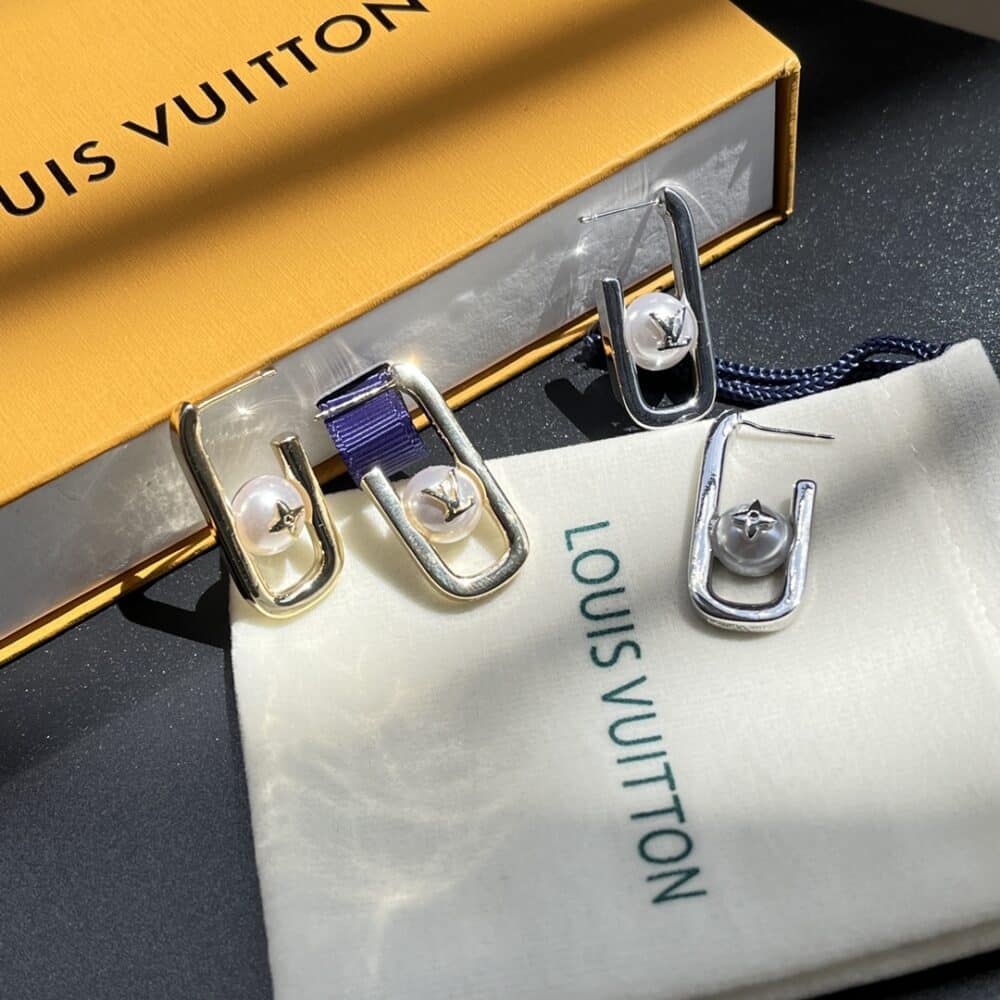 LOUIS VUITTON MY LV CHAIN PEARLS EARRINGS SILVER - Image 4