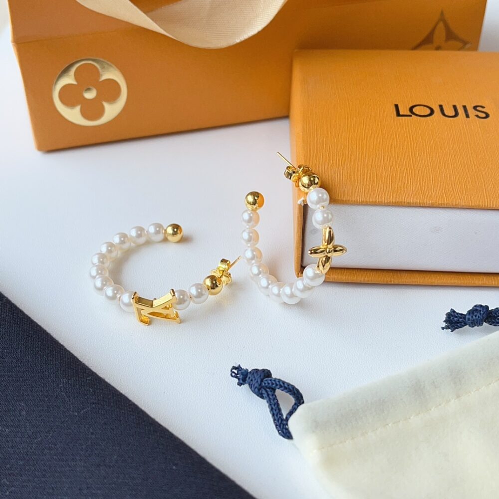 LOUIS VUITTON MY LV PEARL EARRINGS GOLD M01988 - Image 4