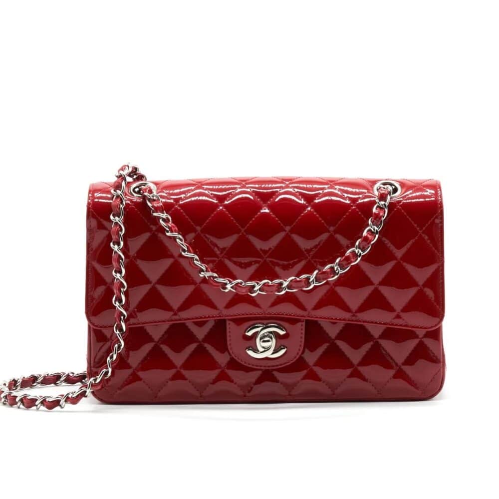 CHANEL MEDIUM CLASSIC DOUBLE FLAP BAG PATENT LEATHER RED 26CM