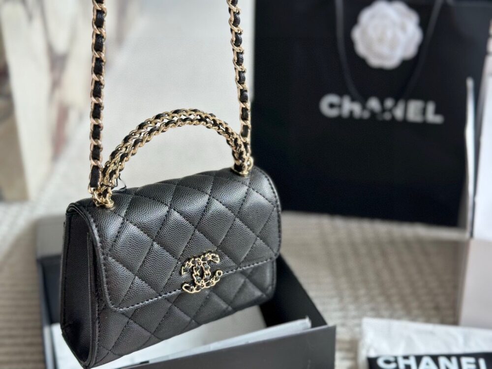 CHANEL CLUTCH BAG WITH CHAIN IN BLACK 15CM - Image 3