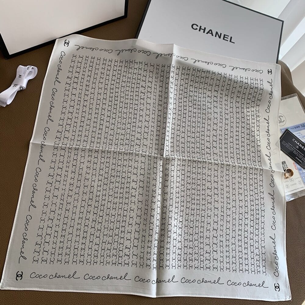 CHANEL COCO SIGNATURE SILK SCARF IN WHITE 70CM - Image 4