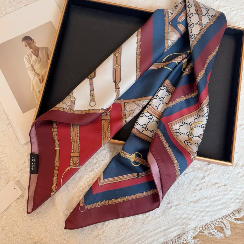 GUCCI HERITAGE PRINT SILK SCARF BROWN AND RED 90CM 786222 3G001 6168 - Image 3