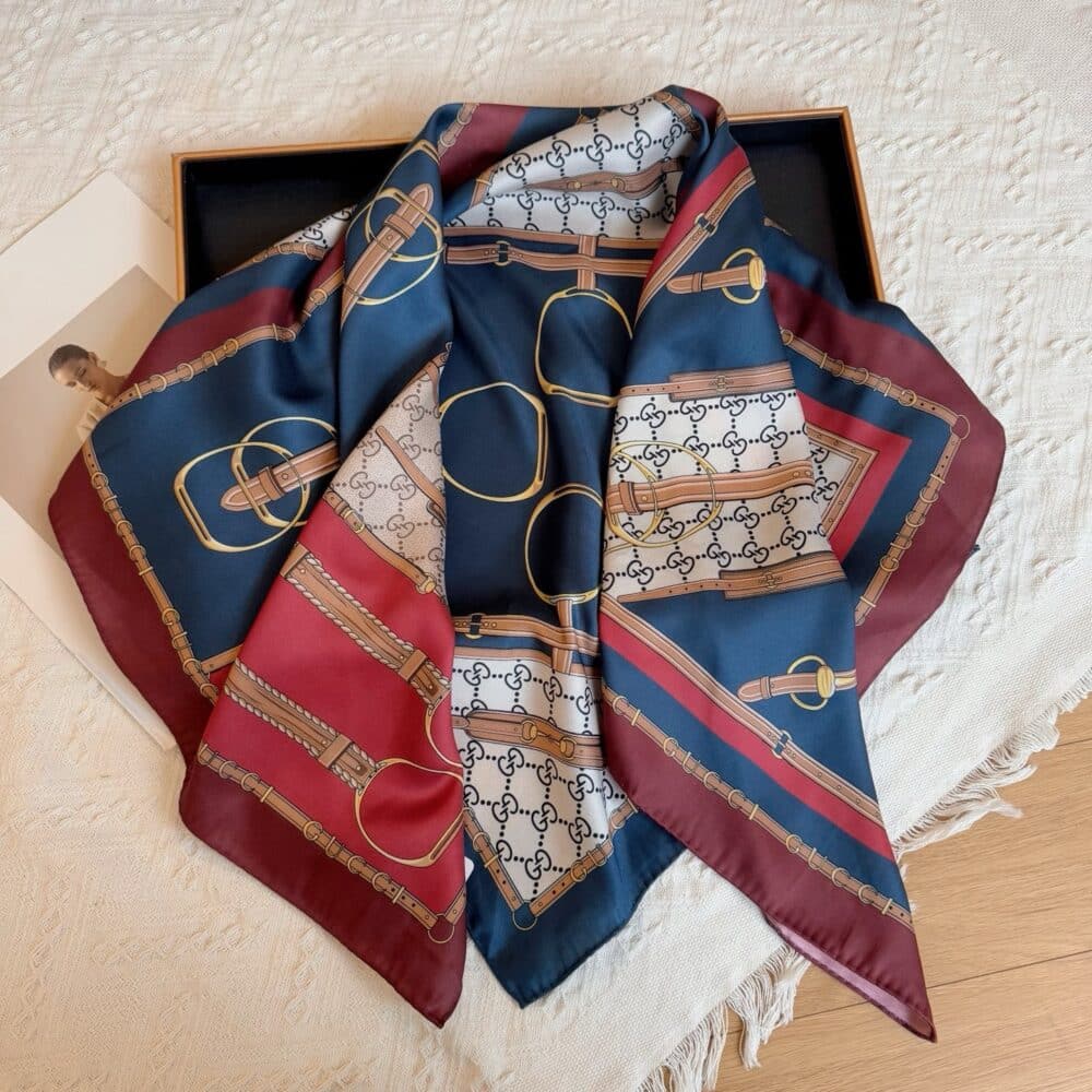 GUCCI HERITAGE PRINT SILK SCARF BROWN AND RED 90CM 786222 3G001 6168 - Image 2