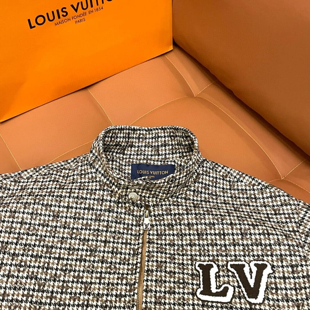 LOUIS VUITTON MONOGRAM WOOL HARRINGTON BLOUSON BEIGE 1AGIP6 - Image 3