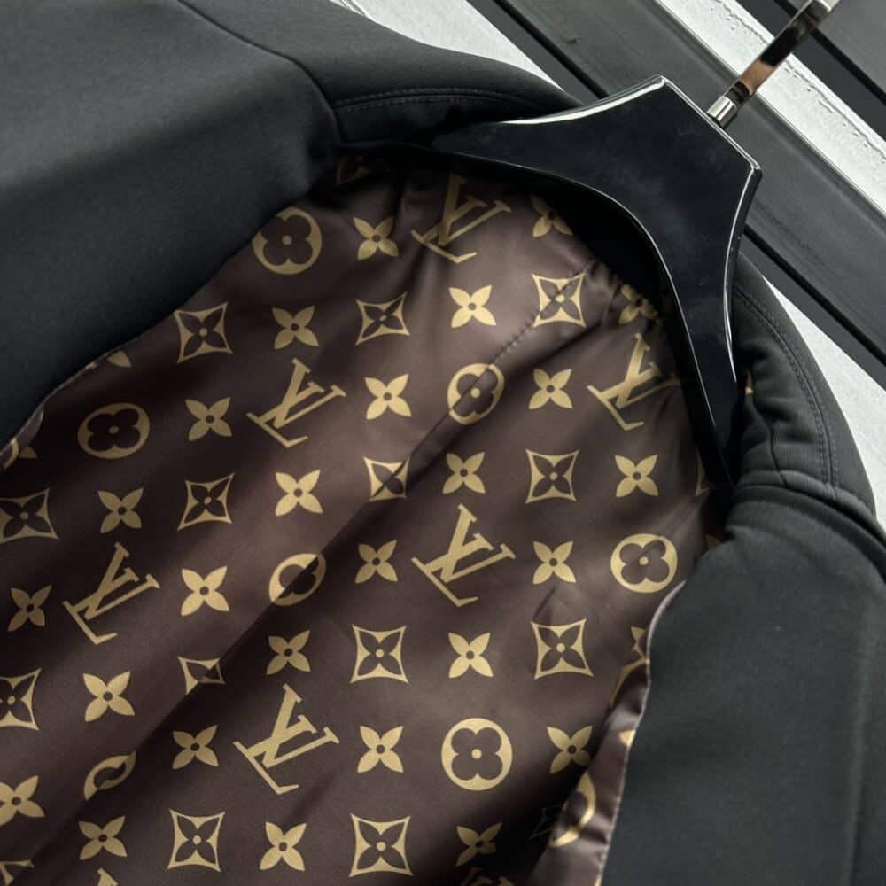 LOUIS VUITTON MONOGRAM BELT BLAZER BLACK 1AGNP3 - Image 3