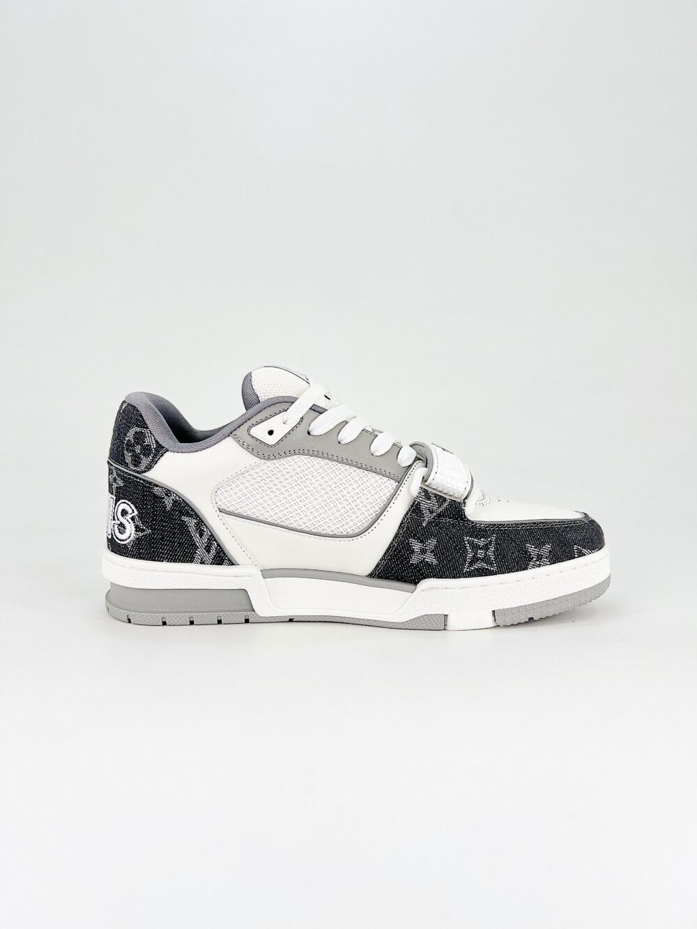 LOUIS VUITTON LV TRAINER SNEAKERS GREY 1ADF0U - Image 8