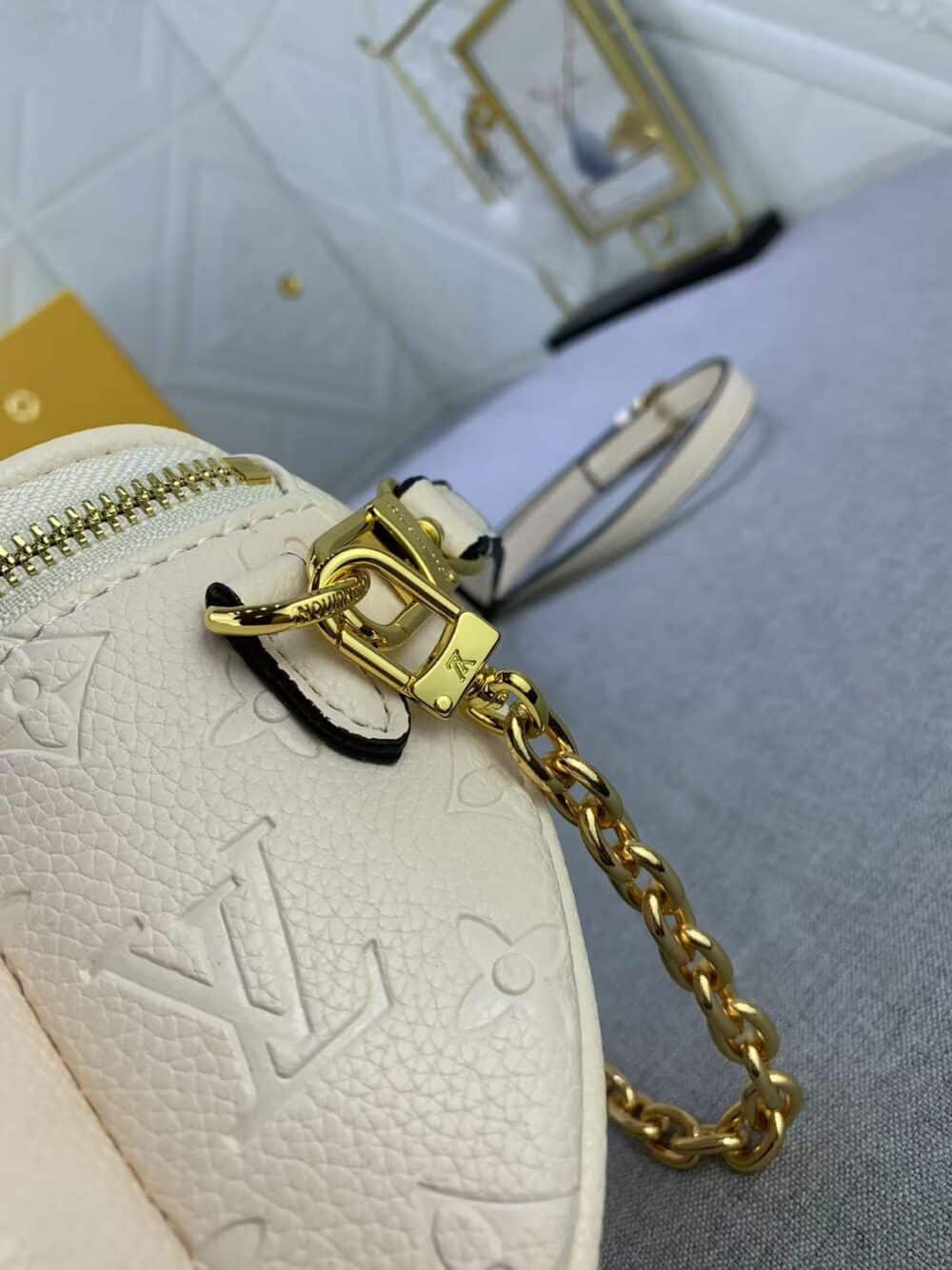 LOUIS VUITTON MINI BUMBAG MONOGRAM CREAM 18CM - Image 6