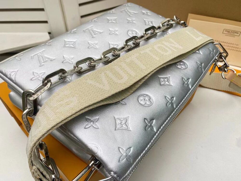 LOUIS VUITTON COUSSIN PM SILVER 26CM M21769 - Image 2