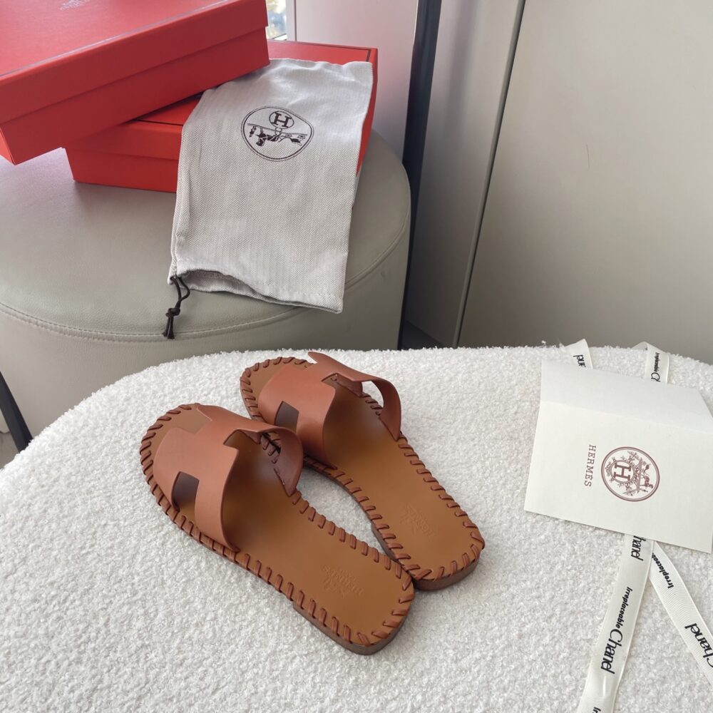 HERMÈS ORAN SANDALS STITCHING IN BROWN - Image 7