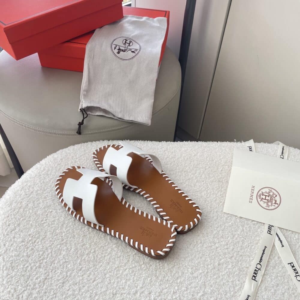 HERMÈS ORAN SANDALS STITCHING IN BROWN AND WHITE - Image 8